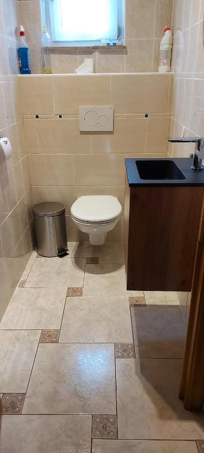 Nazareth Logement Un Magnifique Logement De Vacances Bastogne Exterior foto