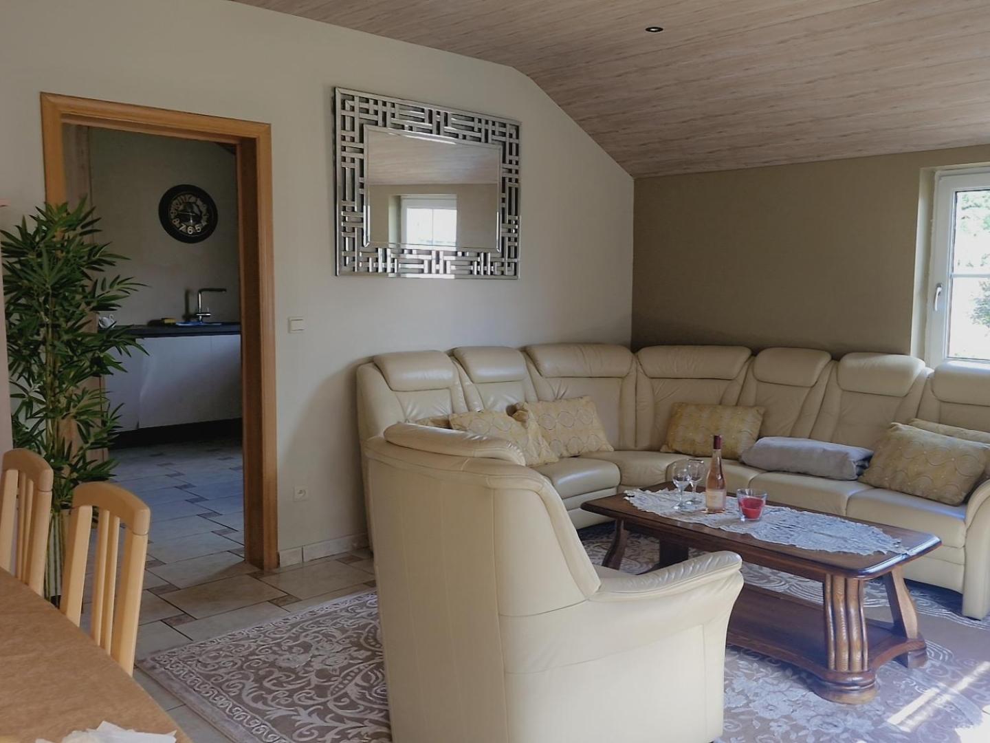 Nazareth Logement Un Magnifique Logement De Vacances Bastogne Exterior foto